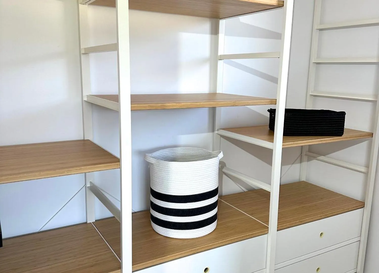Ferienwohnung Black White Raubling 0*,